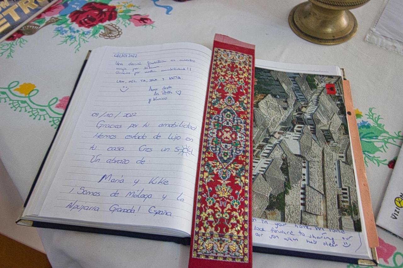 Grandma'S Home Gjirokastër Dış mekan fotoğraf