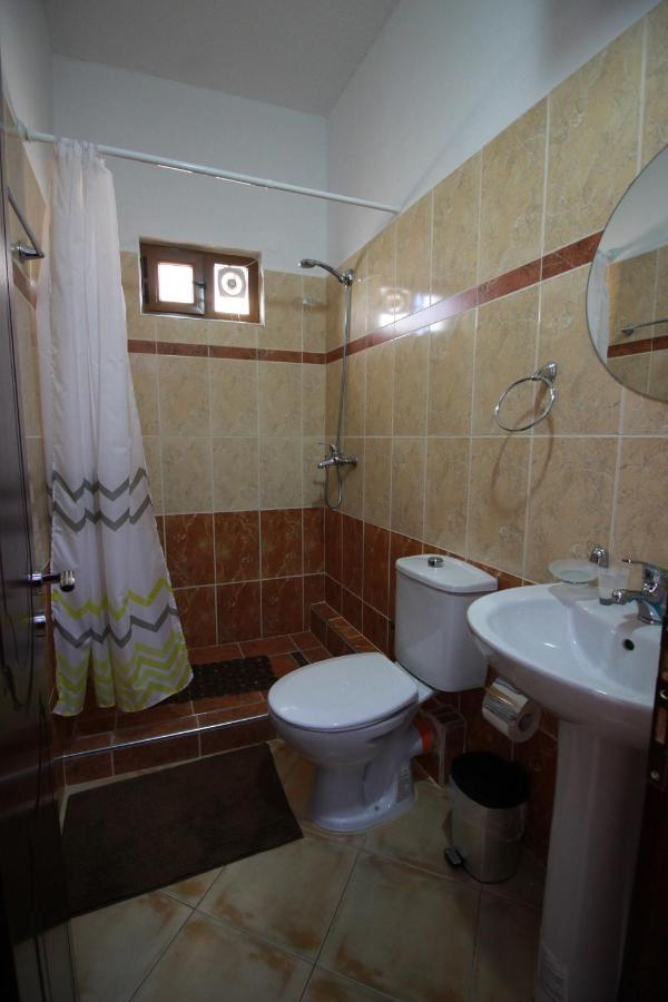 Grandma'S Home Gjirokastër Dış mekan fotoğraf